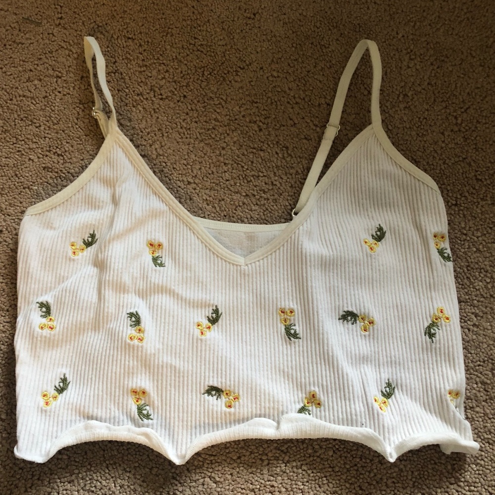 Floral cropped tank top